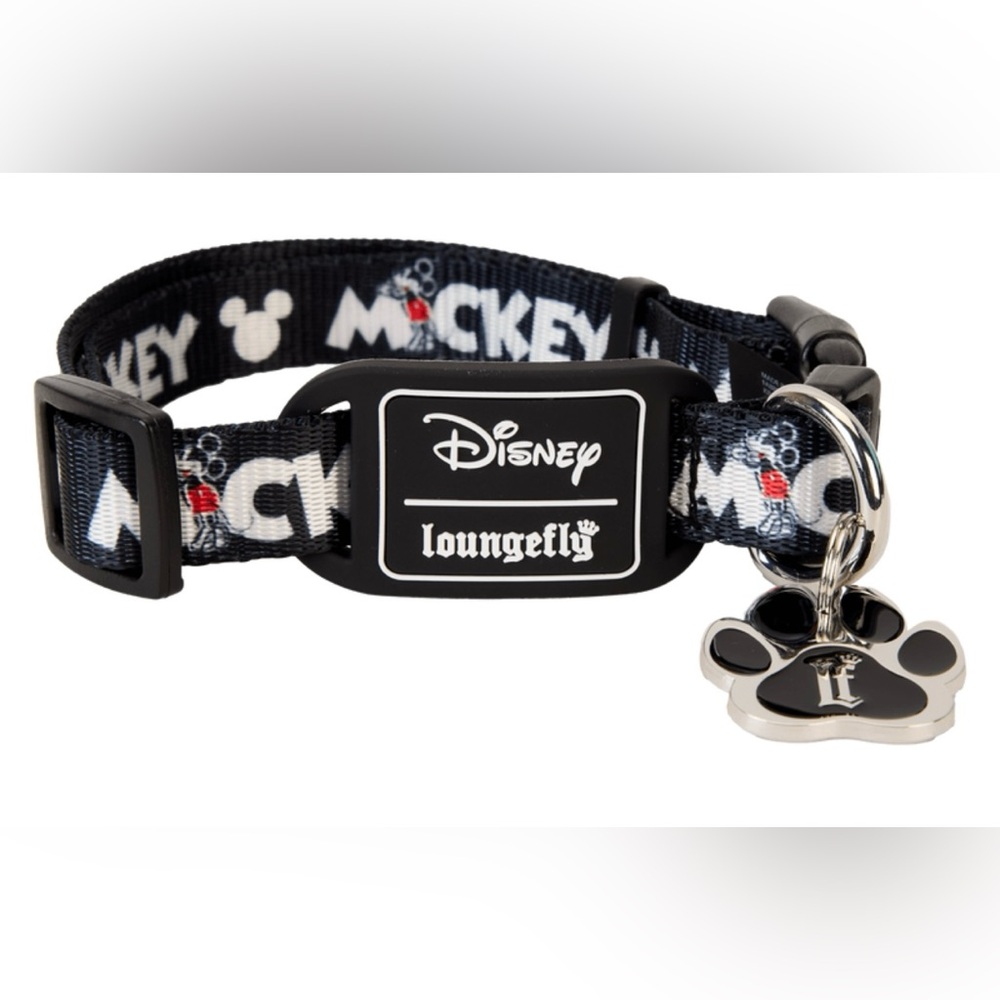 NWT Disney Loungefly Mickey Mouse Dog Collar small Med and large